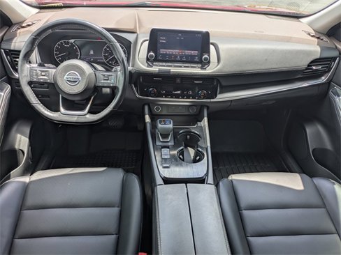 Used 2021 Nissan Rogue SV image 15