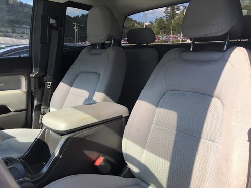 Used 2017 Chevrolet Colorado W/T image 6