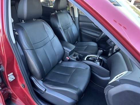 Used 2016 Nissan Rogue SL w/ SL Premium Package image 11