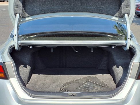 Used 2024 Nissan Altima 2.5 SV image 14