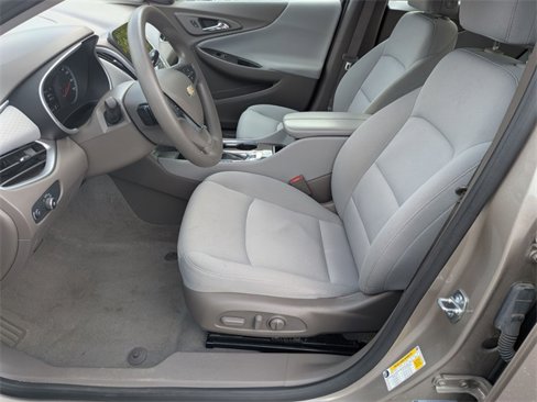 Used 2023 Chevrolet Malibu LT image 10