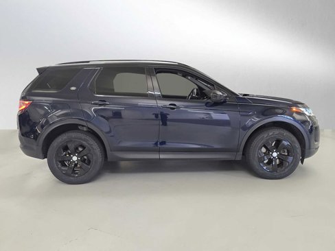 Used 2020 Land Rover Discovery Sport S image 8
