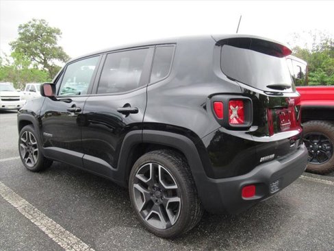 Used 2021 Jeep Renegade Sport image 3