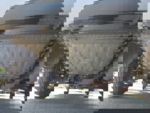 Used 2018 GMC Acadia SLE image 30