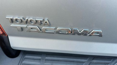 Used 2006 Toyota Tacoma PreRunner image 7