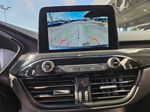 Used 2024 Ford Escape ST-Line image 25