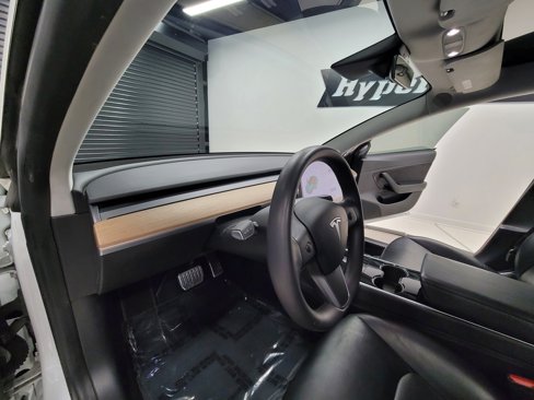 Used 2020 Tesla Model 3 Long Range image 19