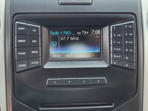 Used 2013 Ford F150 XLT w/ Mid Equipment Group image 23