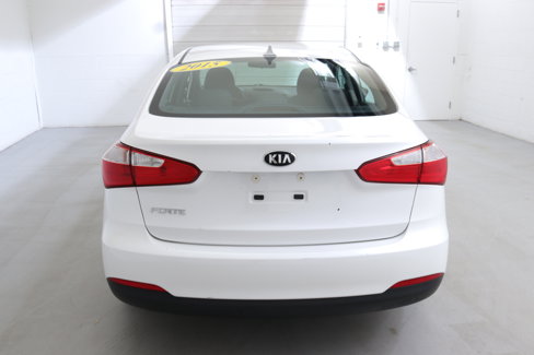 Used 2015 Kia Forte LX w/ Popular Package image 7