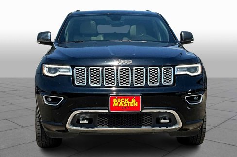 Used 2017 Jeep Grand Cherokee Overland image 3