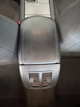 Used 2015 Ford Taurus SEL image 17