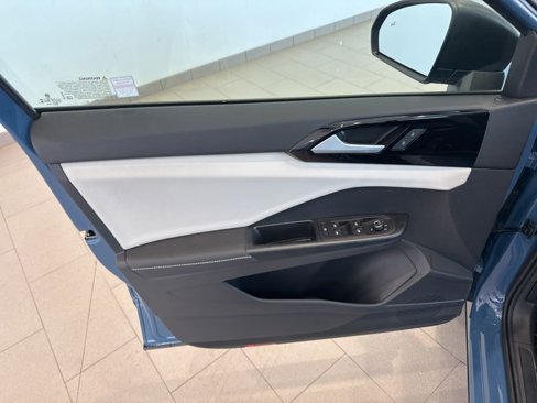 New 2025 Volkswagen Taos S image 10