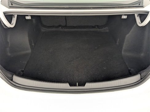 Used 2023 Chevrolet Malibu LT image 28