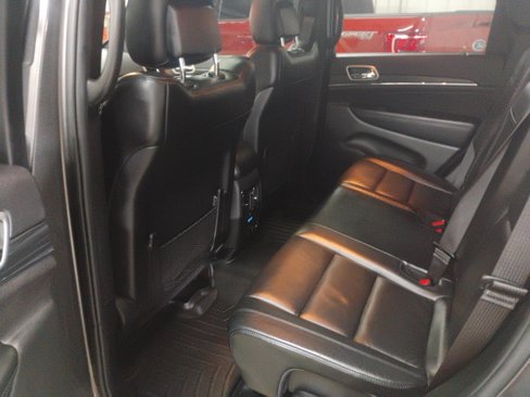 Used 2019 Jeep Grand Cherokee Limited w/ Trailer Tow Group IV image 19