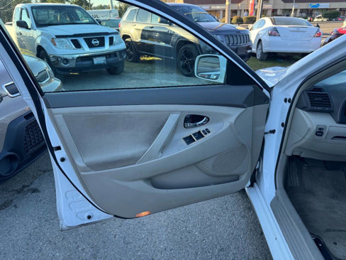 Used 2007 Toyota Camry LE image 15