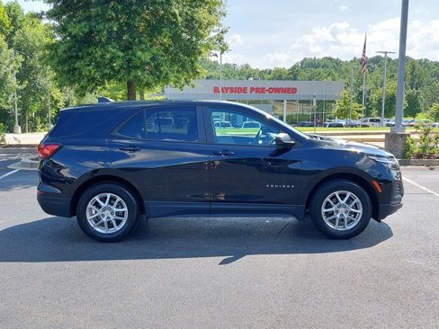 Used 2024 Chevrolet Equinox LS w/ LS Convenience Package image 26