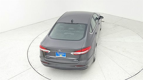 Used 2019 Ford Fusion SE image 13
