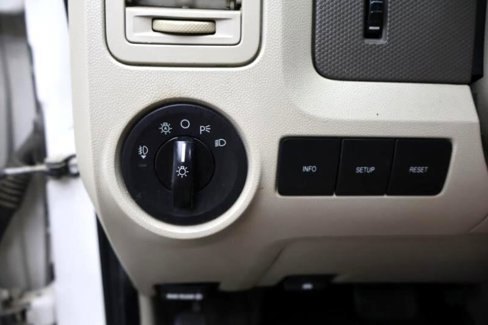 Used 2011 Ford Escape XLT w/ Class II Trailer Tow Pkg image 15