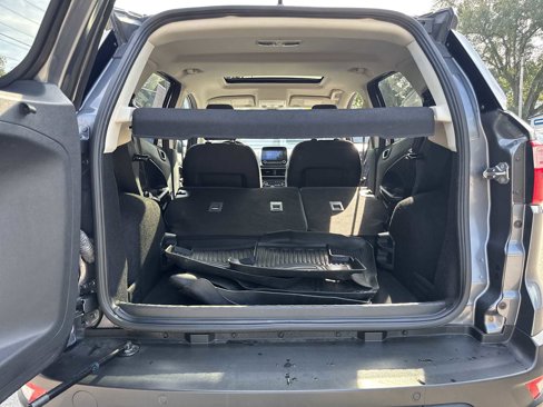 Used 2019 Ford EcoSport SE image 12
