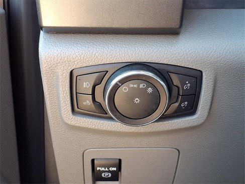 Used 2018 Ford F150 XLT image 24