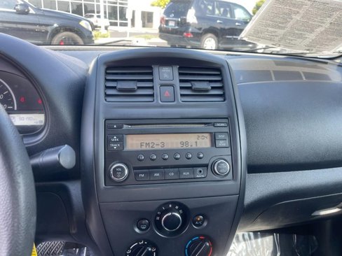 Used 2017 Nissan Versa S Plus image 17