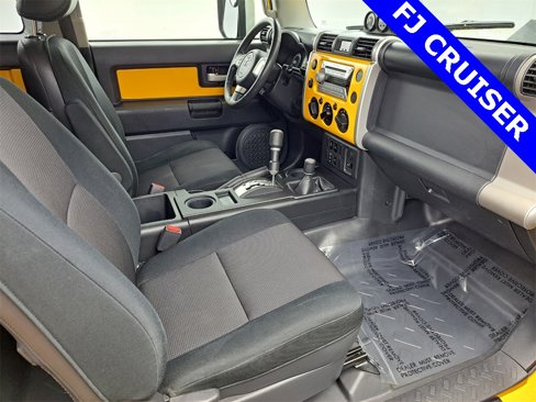 Used 2007 Toyota FJ Cruiser 4WD image 14