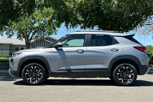 Used 2023 Chevrolet TrailBlazer LT w/ Convenience Package image 12