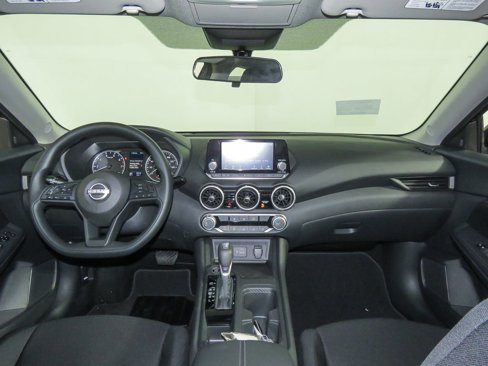 New 2025 Nissan Sentra S image 9