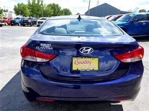 Used 2013 Hyundai Elantra GLS w/ Preferred Pkg image 7