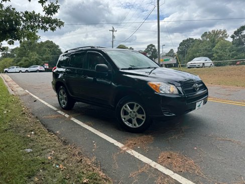 Used 2011 Toyota RAV4 2WD image 2