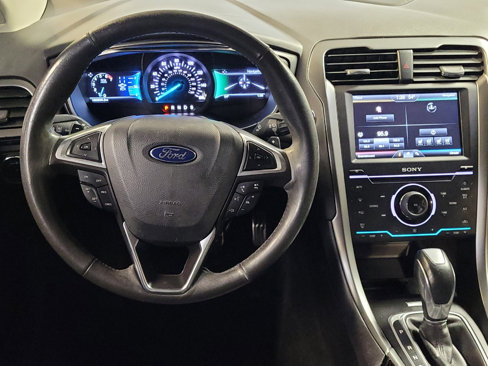 Used 2015 Ford Fusion Titanium image 22