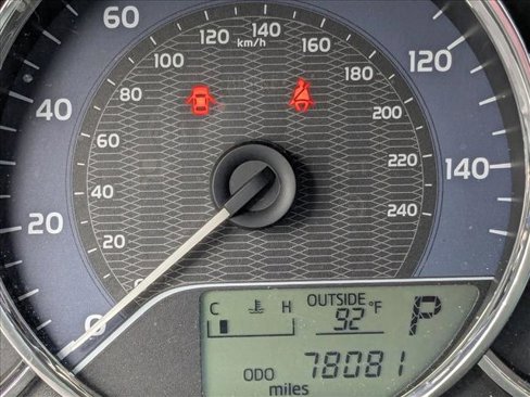 Used 2016 Toyota Corolla LE image 9