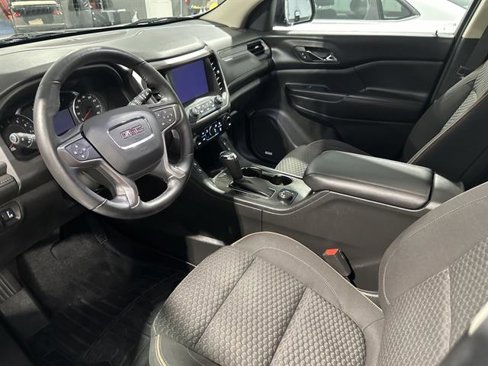 Used 2017 GMC Acadia SLE w/ Driver Alert Package I image 13