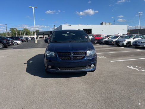 Used 2017 Dodge Grand Caravan GT image 24