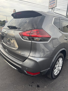 Used 2019 Nissan Rogue SV image 10