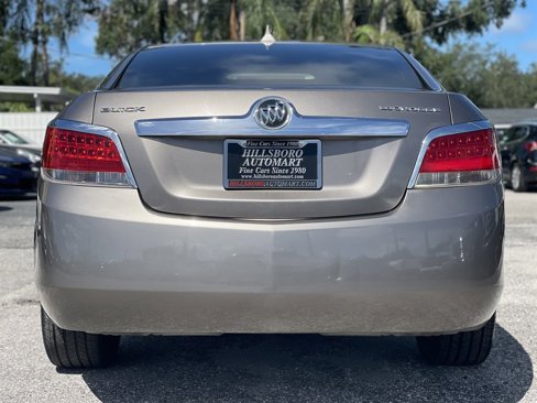 Used 2010 Buick LaCrosse CX image 8