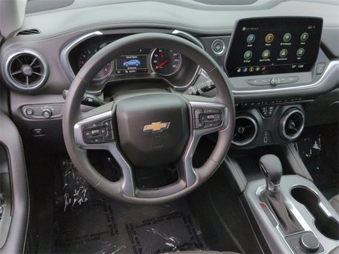 Used 2023 Chevrolet Blazer LT image 30