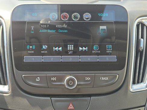Certified 2017 Chevrolet Malibu Premier w/ Premier Sun and Wheel Package image 13