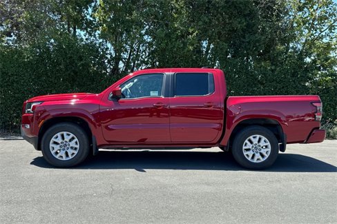 Used 2022 Nissan Frontier SV image 7