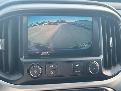 Used 2022 Chevrolet Colorado LT w/ Fleet Safety Package image 23