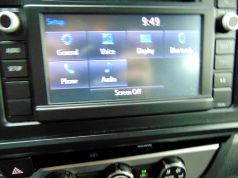 Used 2018 Toyota Tacoma SR5 image 19