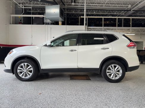Used 2015 Nissan Rogue SV image 9