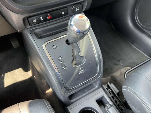 Used 2015 Jeep Compass Sport w/ Power Value Group image 23