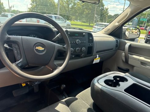 Used 2013 Chevrolet Silverado 1500 W/T image 12
