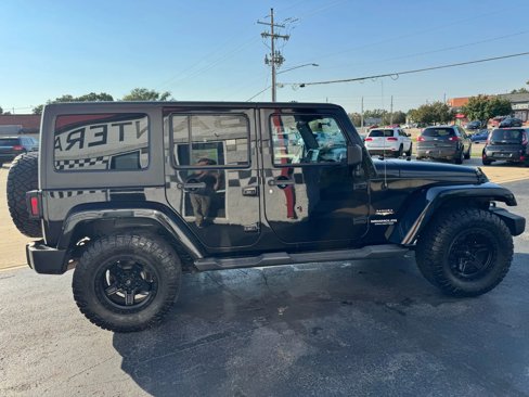 Used 2012 Jeep Wrangler Unlimited Sahara w/ Connectivity Group image 8