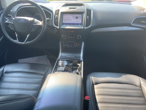 Used 2020 Ford Edge SEL w/ Convenience Package image 7