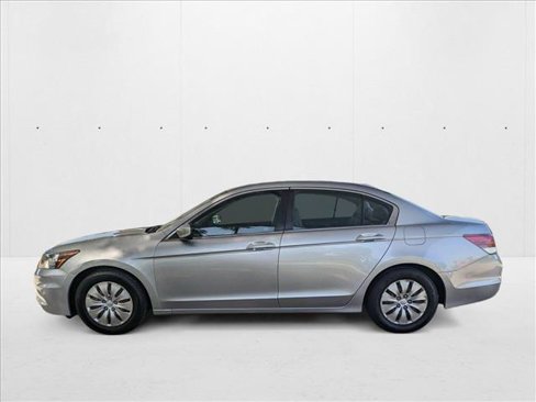 Used 2012 Honda Accord LX image 9