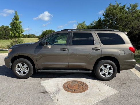 Used 2012 Toyota Sequoia SR5 image 8