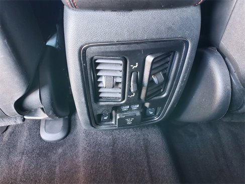 Used 2018 Jeep Grand Cherokee Trailhawk image 25