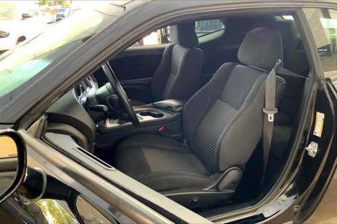 Certified 2023 Dodge Challenger SXT image 7